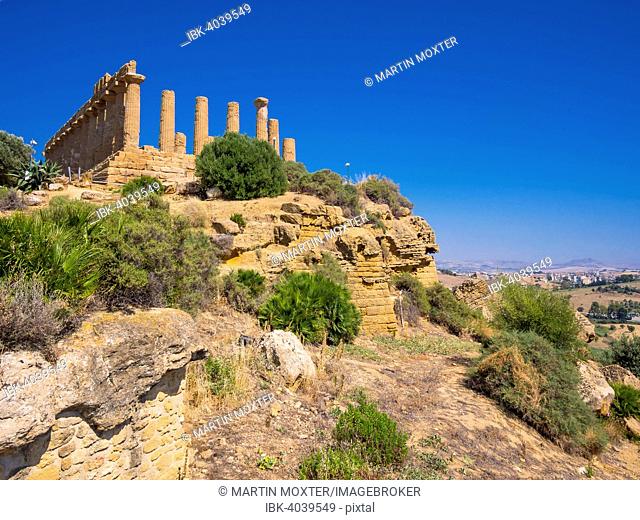 Temple of Hera or Temple of Juno, Tempio di Giunone or Temple D, Akragas, Valle dei Templi, Valley of the Temples, Vaddi di li Tempri, Agrigento, Sicily, Italy