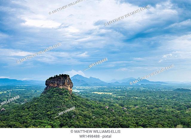 The fortress of Sigiriya Rock in Sigiriya, Sri Lanka, Stock Photo, Picture  And Low Budget Royalty Free Image. Pic. ESY-054319259 | agefotostock