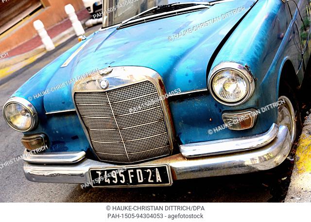Historical car of the type Mercedes-Benz in a street of Ajaccio on the island of Corsica (France), 17 July 2017. | usage worldwide