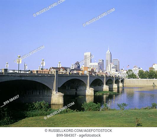 Downtown Skyline & White River State Park, Indianapolis, Indiana, Usa