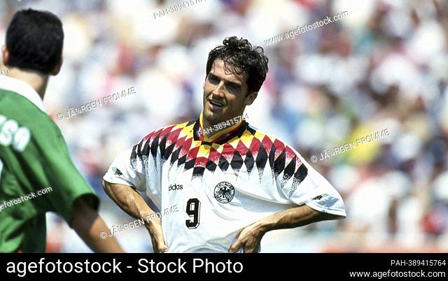 firo, 17.06.1994 archive picture, archive photo, archive, archive photos football, soccer, WORLD CUP 1994 USA, 94 group phase, group C, opening game