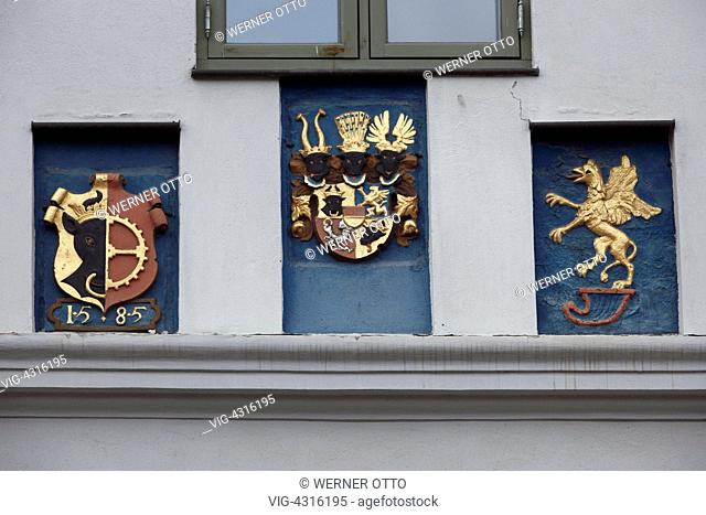 D-Grevesmuehlen, North West Mecklenburg, Mecklenburg-Western Pomerania, old town hall, heraldic figures upon the main portal