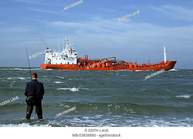 Netherlands, west chapel, North sea, Anglers, view from behind, sea gaze, Tanker, , , Sea, man, fishers, fishing rod rod, water shallow, stings, fishing rods