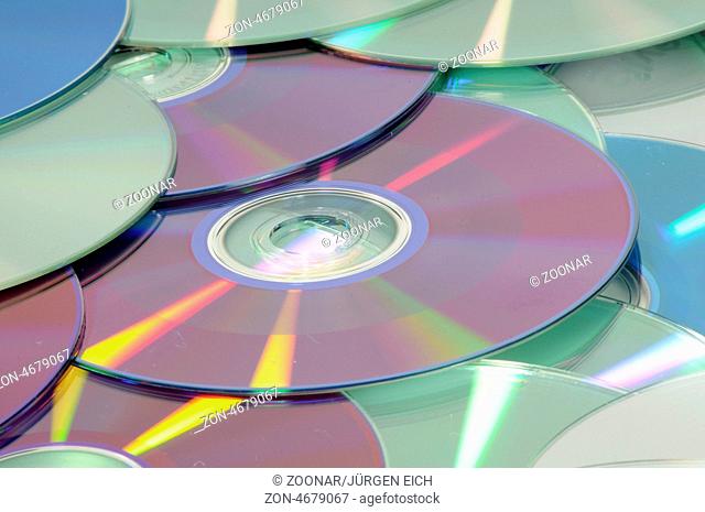 CDs und DVDs