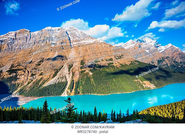 Magnificent mountain lake with turquoise glacial water. Banff National Park. Canada