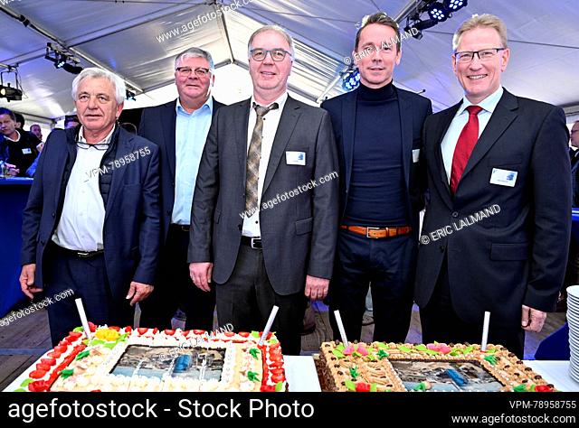 Guy Paternoster, Jan Ingels, Director Sugar Factories, Flemish Minister of Employment, Economy, Social Economy and agriculture Jo Brouns and Hans Peter Gai...