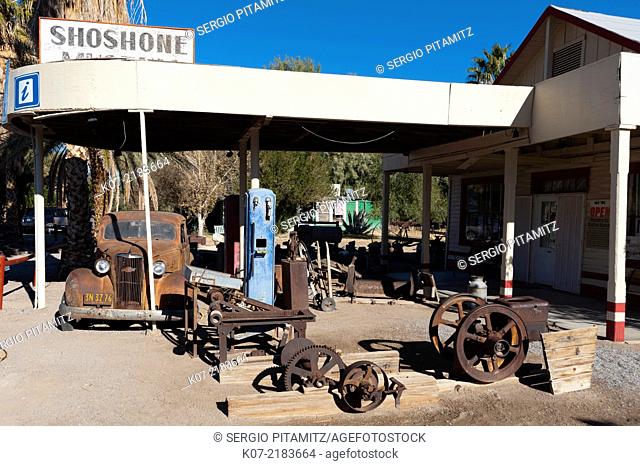 Old Gas Station, Shoshone, California, USA