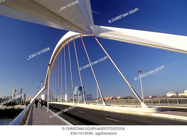 La Barqueta bridge over the Guadalquivir River, Seville, Andalusia, Spain, Europe