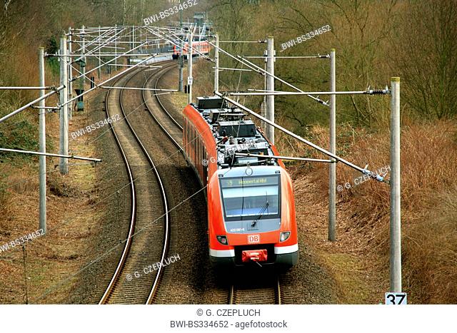 S-Bahn in Ruhr Metropolitan Region, Germany, North Rhine-Westphalia, Ruhr Area, Essen
