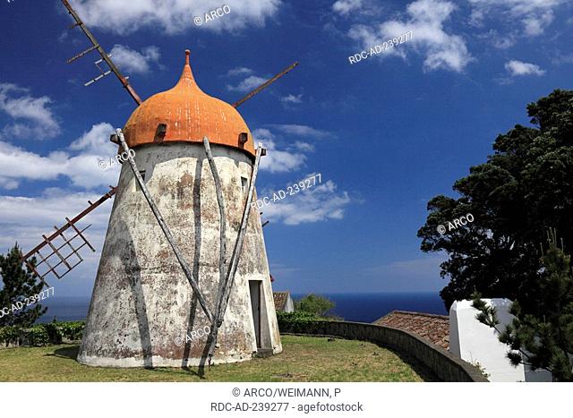 Windmill, Bretanha, Isle Sao Miguel, Azores, Portugal