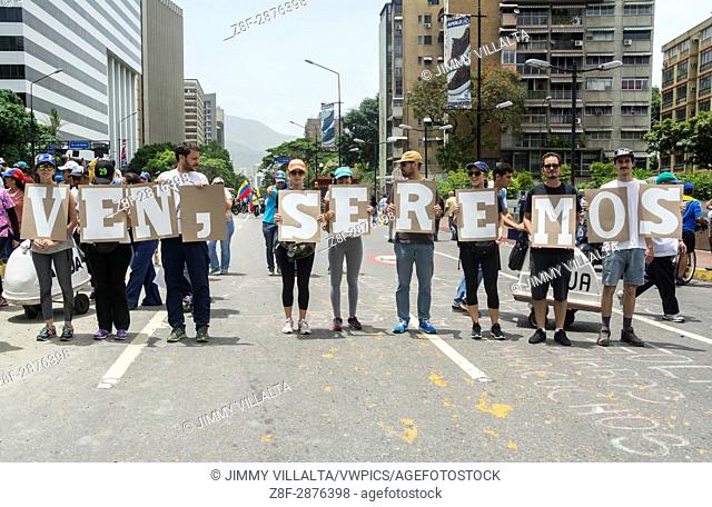 The opposition mobilization called ""Great March for Health and Life"" was developed in Avenida Francisco de Miranda, and could not reach the Ministry of Health