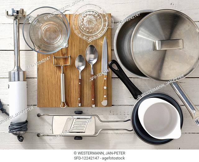 Kitchen utensils for preparing fish