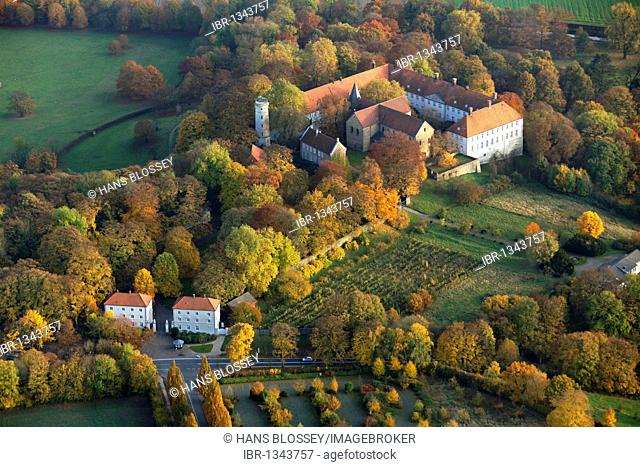 Aerial shot, Cappenberg Castle, Luenen, Ruhr district, North Rhine-Westphalia, Germany, Europe