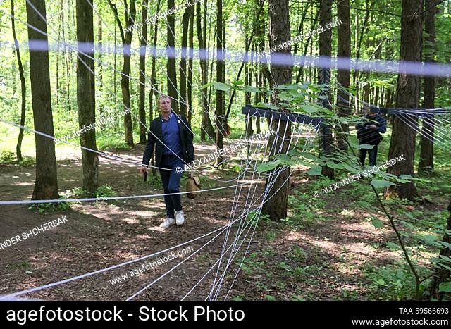 RUSSIA, MOSCOW REGION - JUNE 2, 2023: Vertical-Horizontal by Francisco Infante-Arana and Nonna Goryunova stands on display during the second part of a...