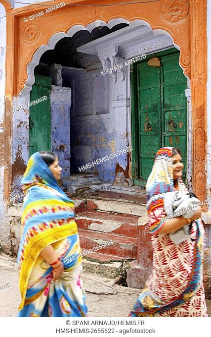 India, Rajasthan, Jodhpur, street scene