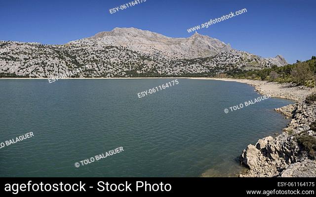 Cúber reservoir, long distance route GR 221, Escorca, Mallorca, Balearic Islands, Spain