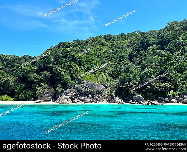 05 February 2023, Thailand, Similan Islands: Turquoise sea and dream beaches on the Similan Islands. Thailand would like to have large parts of the Andaman Sea...
