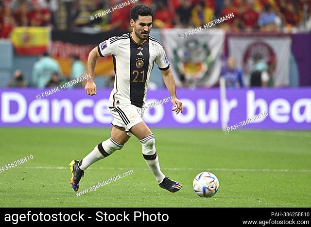 Ilkay GUENDOGAN (GER), action, single action, single image, cut out, full body shot, full figure Spain (ESP) - Germany (GER) 1-1, group phase Group E