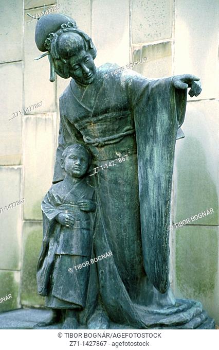Japan, Kyushu, Nagasaki, opera singer Tamaki Miura, Mme Butterfly, statue