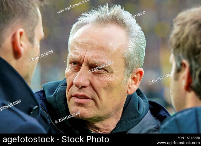 Trainer Christian Streich (Freiburg).  1. BL: 19-20: 24. Sptg. Borussia Dortmund - SC Freiburg DFL REGULATIONS PROHIBIT ANY USE OF PHOTOGRAPHS AS IMAGE...