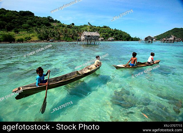 Borneo Sea Gypsies, Bajau People, Semporna, Sabah , Malaysia, Asia