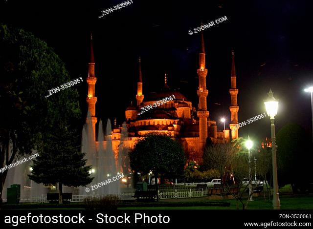 Blue mosque at night in Istanbul, Turkey