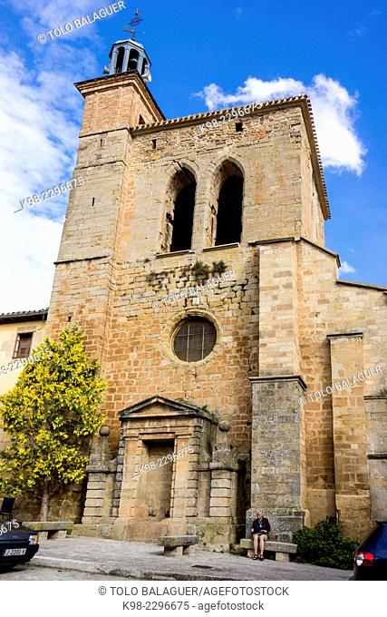 San Román church, built c. 1200, Cirauqui, Navarre, Spain