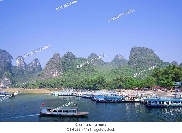 Boats (for local traffic) at port of Xingping, Xingping village, Yangshuo, Guilin, Guanxi, PRC