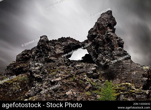Lavaformation, Tuffsteinformationen, Dimmuborgir Nationalpark, Myvatn, Nordostisland, Island, Europa