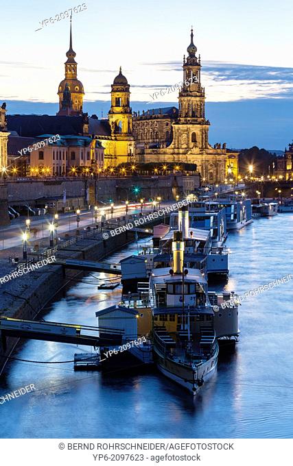 river Elbe with ships, Dresden Castle, appellate court and Dresden Cathedral at night, Dresden, Saxony, Germany