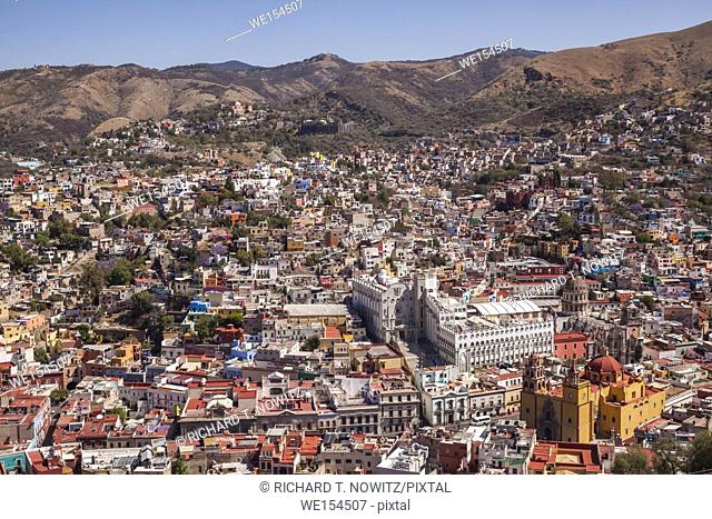 Pattern of colorful houses on the mountainside in Guanajuato, Mexico