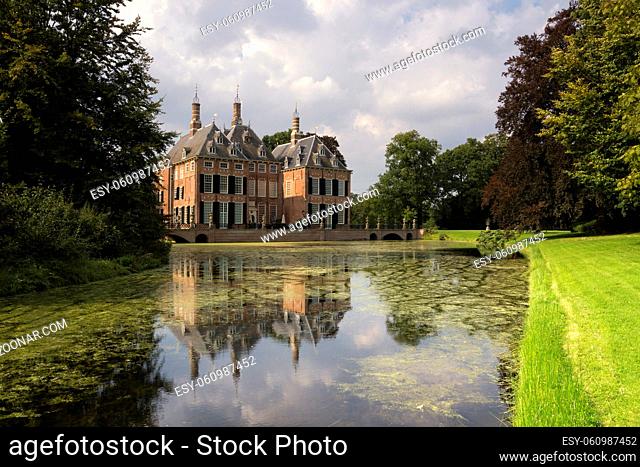 The estate Duivenvoorde with the beautiful castle reflecting in the pond