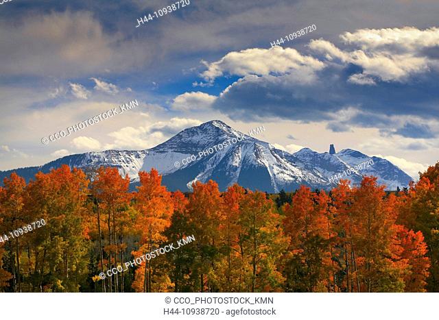 USA, United States, America, Colorado, fall, autumn, fall color, seasons, Aspens, mountains, mountain peaks, National Forest, Gunnison, Rocky Mountains, Rockies