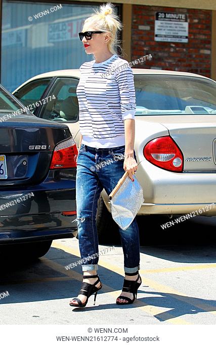 Gwen Stefani carries her third son, Apollo in her arms to Jesun Acupuncture Clinic in Los Angeles Featuring: Gwen Stefani Where: Los Angeles, California