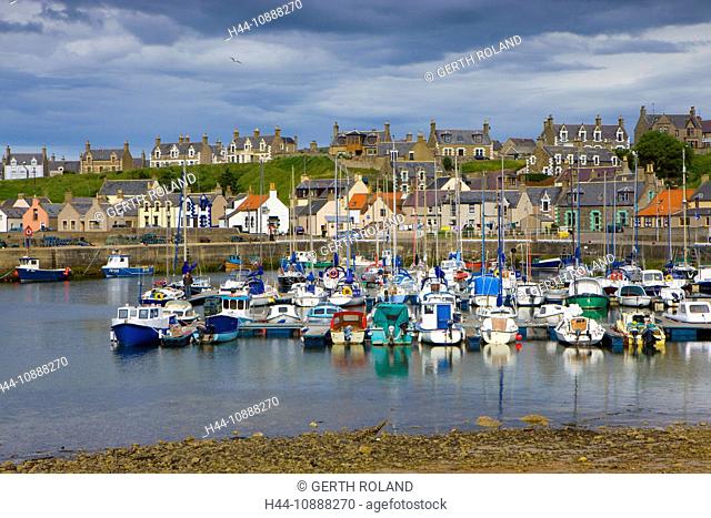 Findochty, Great Britain, Scotland, Europe, sea, tides, low, ebb, tide, harbour, port, ships, sailing ships, fishing boats, village, houses, homes