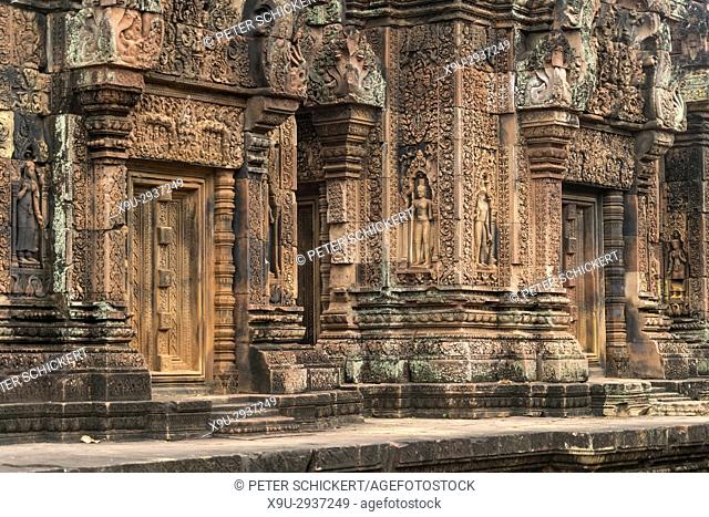 hinduistische Tempelruine Banteay Srei, Angkor Region, Kambodscha, Asien | hindu temple ruin Banteay Srei, Angkor region, Cambodia, Asia