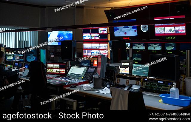 16 June 2023, Brandenburg, Potsdam: Numerous monitors stand and hang in an RBB studio, taken before the meeting of the supervisory body Broadcasting Council