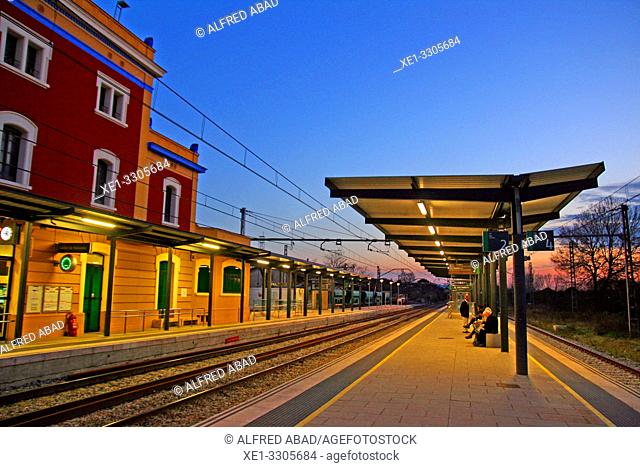 train station at sunset, Caldes de Malavella, Girona, Catalonia, Spain