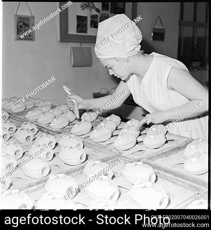 ***1960s FILE PHOTO***  Easter eggs for export. Zora Company in Prerov, Czechoslovakia, is the only producer of export sugar crystal Easter panoramic eggs with...