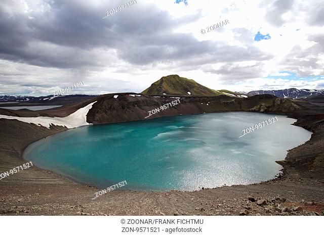 Bláhylur (Blue Pool) Hnausapollur Crater Lake, Iceland