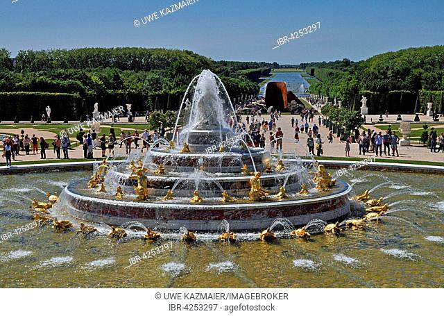 Latona fountain in the castle gardens, Palace of Versailles, UNESCO World Heritage Site, Versailles, Yvelines, Region Ile-de-France, France