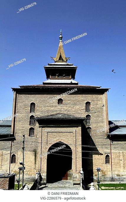 INDIA, SRINAGAR, 24.06.2010, The Jamma Masjid Mosque is one of the oldest Mosques in Kashmir and was built by Sultan Sikandar in 1400 AD