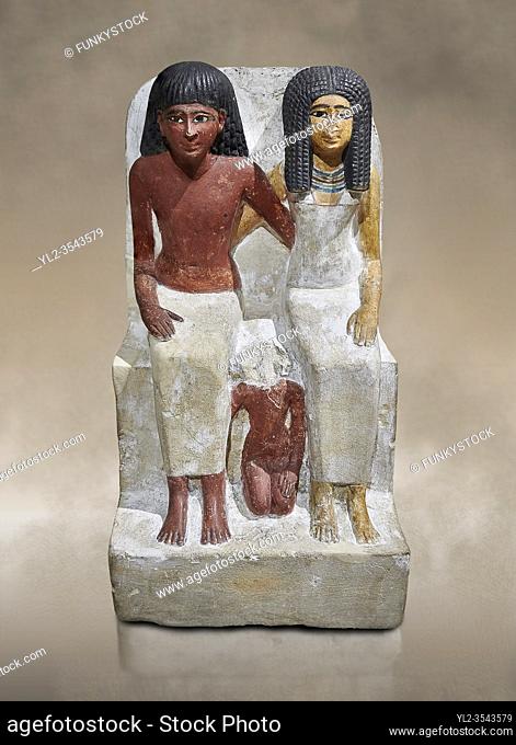Ancient Egyptian statue of Pawer and his wife Mut, New Kingdom, 18th Dynasty, (1480-1390 BC), Thebes Necropolis. Egyptian Museum, Turin