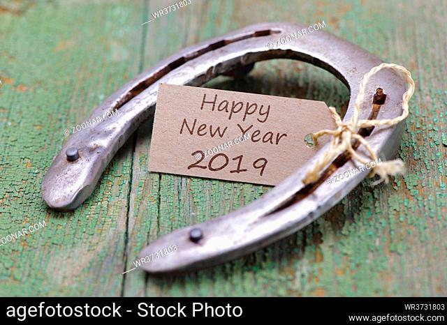 Altes Hufeisen als Glücksbringer für Neujahr 2019