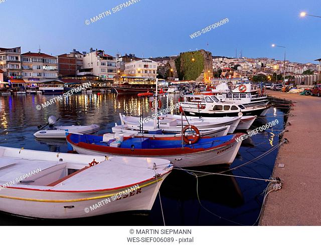 Turkey, Black Sea Region, Sinop Province, Sinop, Fishing harbour and Fortress in the evening light