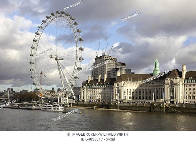 County Hall, London Eye, Ferris wheel, Thames, London, England, Great Britain