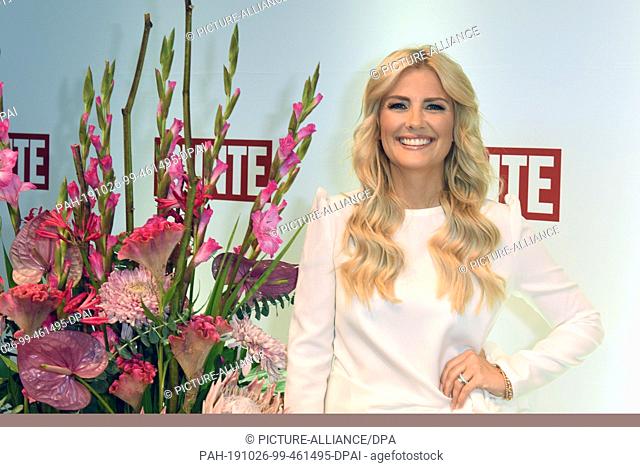 26 October 2019, Bavaria, Munich: TV presenter Jennifer Knäble smiles at the ""Bunte Beauty Days"". The event at Messe München is open until 27.10