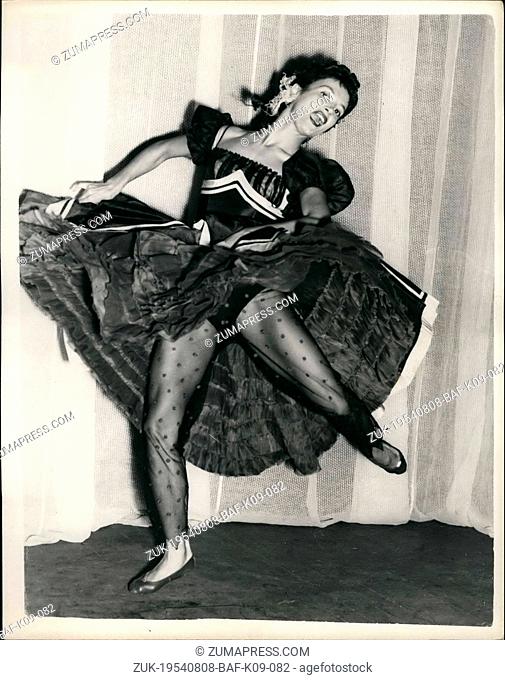 Aug. 08, 1954 - Vienna operetta company's dress rehearsal. Members of the Vinna operetta company, were rehearsing at the Stoll Theatre, Kingsway, today