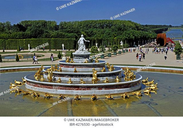 Latona fountain and metal horn of the artist Anish Kapoor in the castle gardens, Palace of Versailles, UNESCO World Heritage Site, Versailles, Yvelines