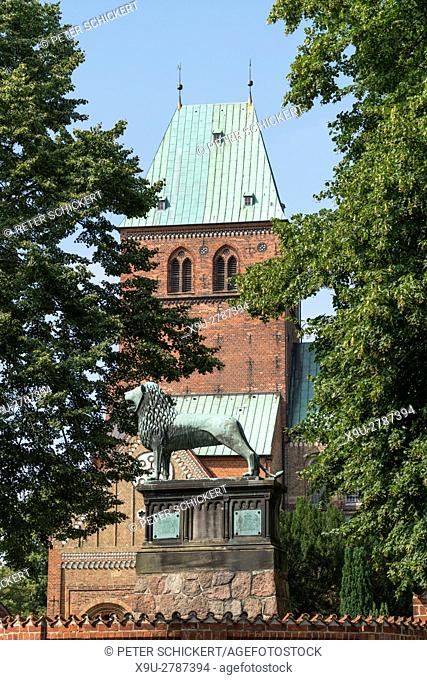 Ratzeburg romanesque Cathedral, Ratzeburg, Herzogtum Lauenburg, Schleswig-Holstein, Germany